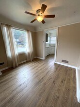 6915 N Greeley Ave in Portland, OR - Building Photo - Building Photo