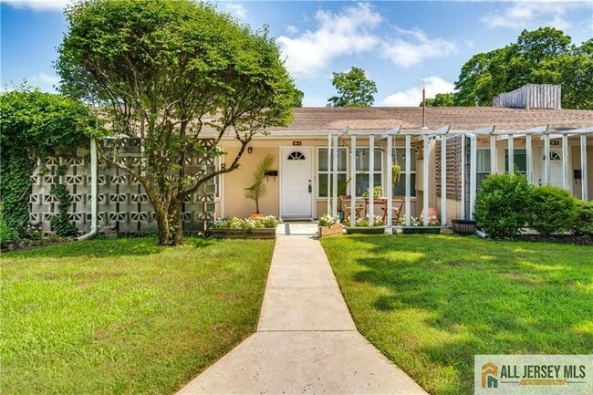 property at 10 10 New Rd