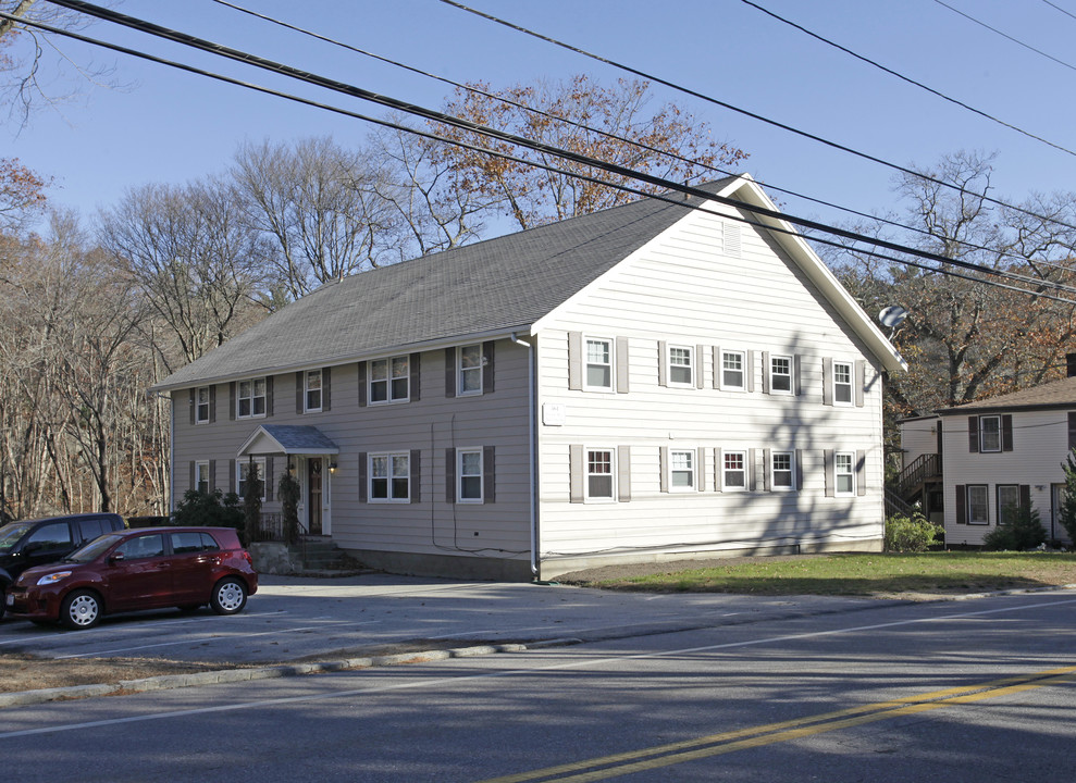 561 Essex Ave in Gloucester, MA - Building Photo