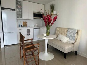 1615 West Ave in Miami Beach, FL - Building Photo - Building Photo