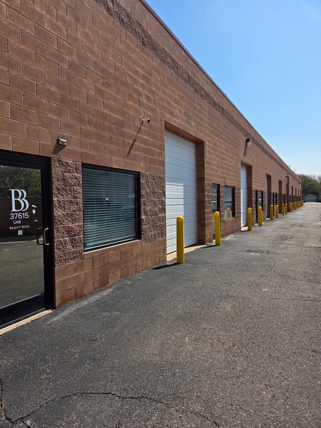 property at 37615 S Groesbeck Hwy