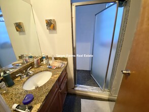 64 Louis Prang St, Unit 3 in Boston, MA - Foto de edificio - Building Photo