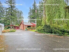 19904 60th Ave NE in Kenmore, WA - Building Photo - Building Photo