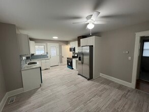 109 Harvey St in Struthers, OH - Building Photo - Building Photo