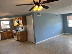 1253 Brightwell Dr in Holiday, FL - Building Photo - Building Photo