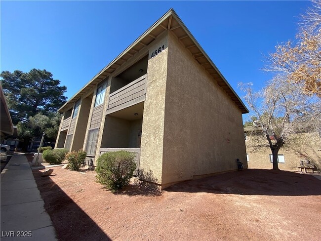 4561 Carriage Park Dr