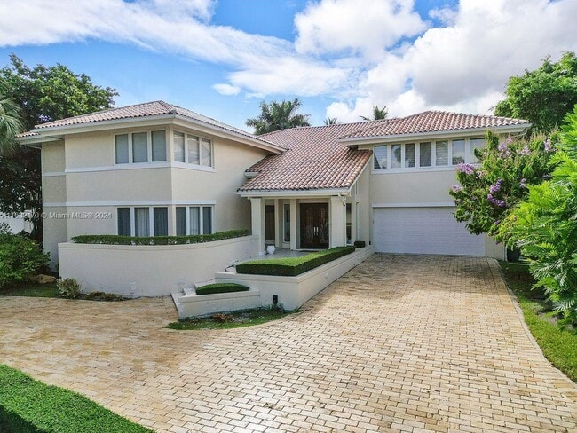 7141 E Lago Dr in Coral Gables, FL - Building Photo - Building Photo