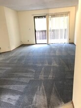 1001 E Evelyn Ter, Unit 130 in Sunnyvale, CA - Building Photo - Building Photo