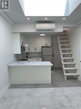 754 Queen St E in Toronto, ON - Building Photo - Building Photo