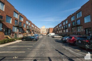 935 W Grace St, Unit 101B in Chicago, IL - Building Photo