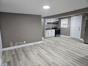 6521 Rumple Rd in Charlotte, NC - Building Photo - Building Photo