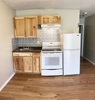 Moss Point Landing Apartments