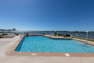1516 Sandpiper Ln-Unit -310.1346912 in Gulf Shores, AL - Foto de edificio - Building Photo