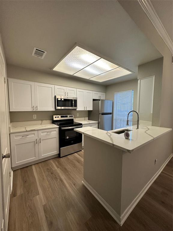 6000-17 Shepherd Mountain Cove in Austin, TX - Building Photo - Building Photo