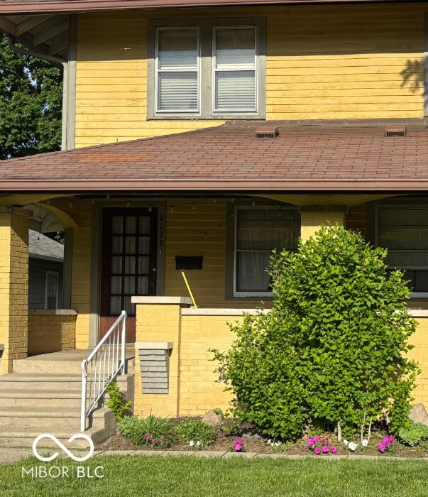 6038 N College Ave in Indianapolis, IN - Building Photo