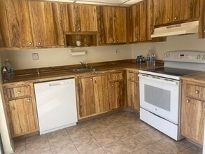 83 Capri B in Delray Beach, FL - Building Photo - Building Photo