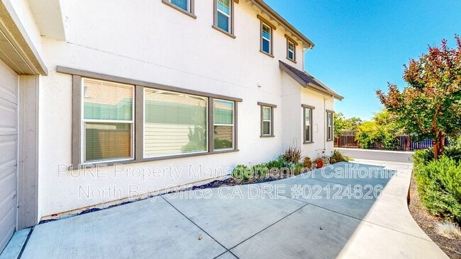 1718 Linden Ln in Santa Rosa, CA - Building Photo - Building Photo