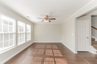 2618 River Meade Way in Nashville, TN - Building Photo - Building Photo