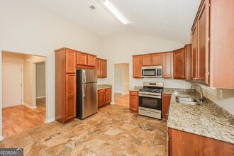 110 Foster Cir in Fairburn, GA - Building Photo - Building Photo