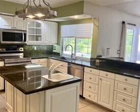 4551 San Siro Dr in Sarasota, FL - Building Photo - Building Photo