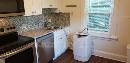 2477 Brookdale Ave in Roslyn, PA - Building Photo - Building Photo