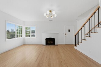1186 East Ave in Napa, CA - Building Photo - Building Photo