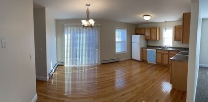 16 Corning Ave in Worcester, MA - Building Photo - Building Photo