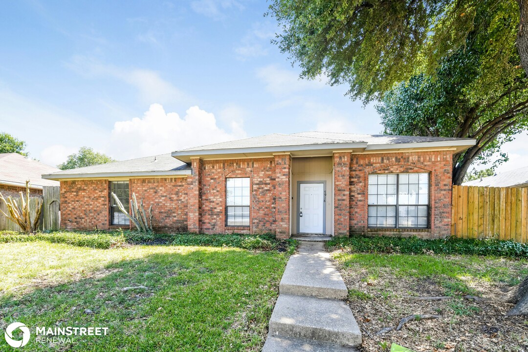 7918 Blue Quail Ln in Rowlett, TX - Building Photo