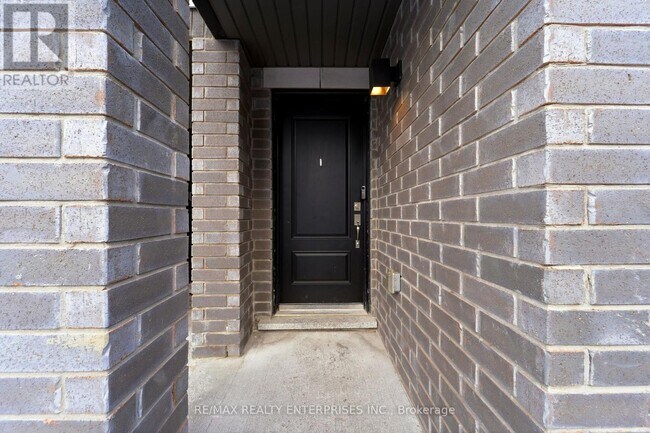 414 Okanagan Path in Oshawa, ON - Building Photo - Building Photo