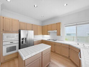 2941 Avenida Valera in Carlsbad, CA - Building Photo - Building Photo