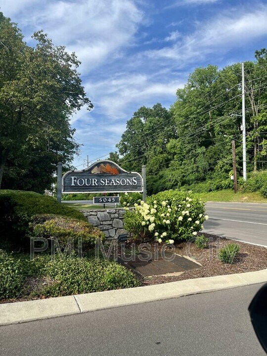 212 Summit Ridge Cir in Nashville, TN - Building Photo