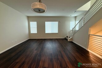 334 F St in Daly City, CA - Building Photo - Building Photo