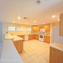 820 Tupelo Dr in Melbourne, FL - Building Photo - Building Photo