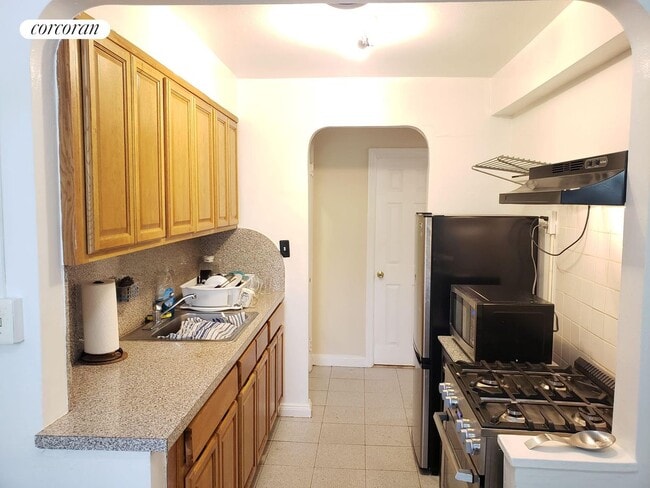 2186 Paulding Ave in Bronx, NY - Building Photo - Building Photo