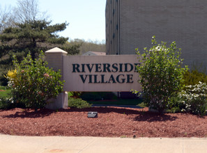 Riverside Village in Cumberland, RI - Building Photo - Other