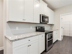161 Cape Cir in Gallatin, TN - Building Photo - Building Photo