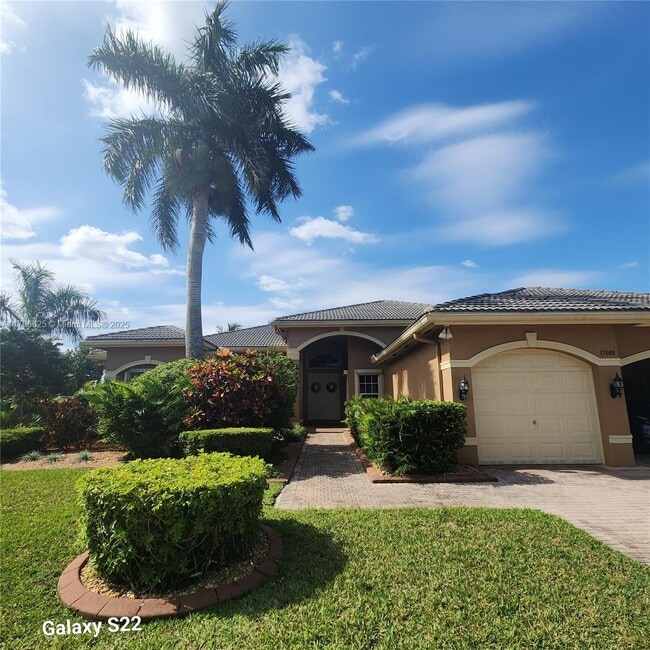 15088 SW 34th St in Davie, FL - Building Photo - Building Photo