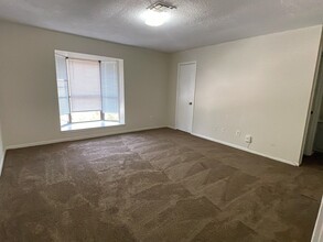 2019 Place Rebecca Ln in Houston, TX - Building Photo - Building Photo