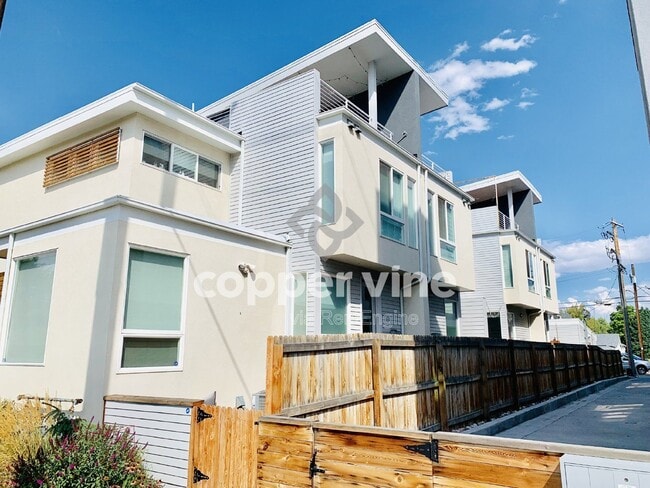 4966 Lowell Blvd in Denver, CO - Building Photo - Building Photo