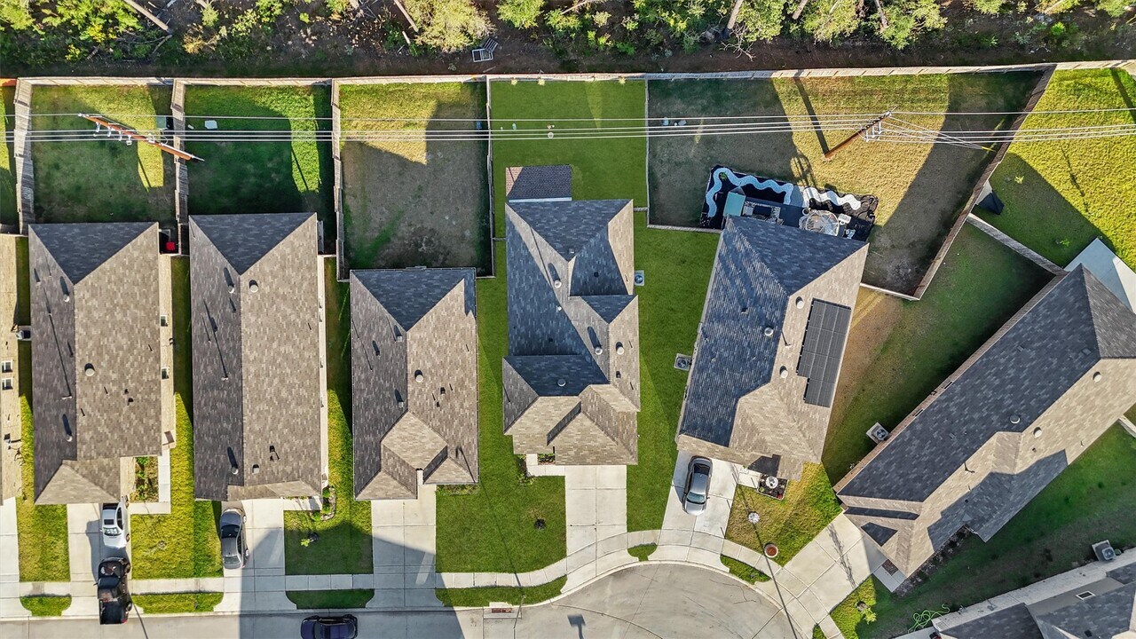24006 Sunview Vly Dr in Spring, TX - Building Photo
