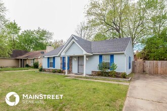3539 Kirby Valley Dr in Memphis, TN - Building Photo - Building Photo