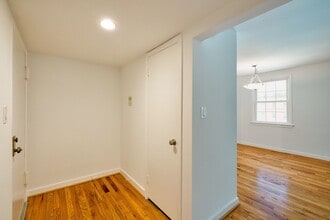 2236 Washington Ave in Silver Spring, MD - Building Photo - Building Photo