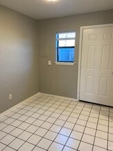 2125 Beaumont Dr, Unit B in Norman, OK - Building Photo - Building Photo