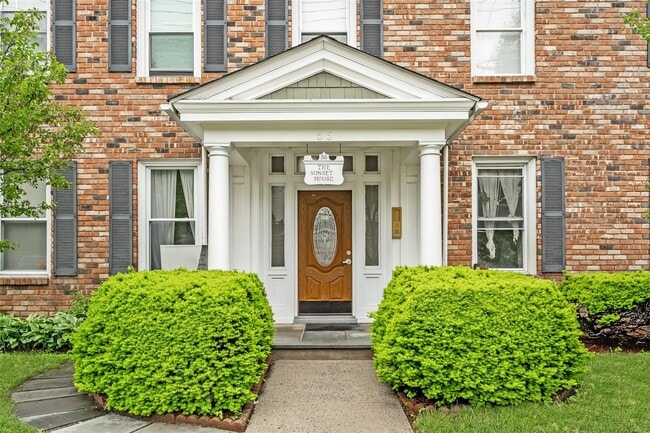 56 S Highland Ave in Ossining, NY - Building Photo - Building Photo