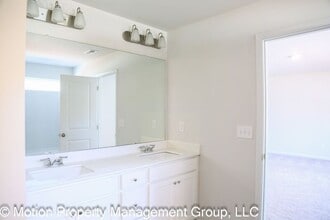 19 Springwood Ln in Dawsonville, GA - Foto de edificio - Building Photo