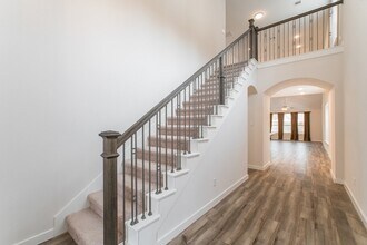 7397 Mount Greylock Lp in Porter, TX - Foto de edificio - Building Photo