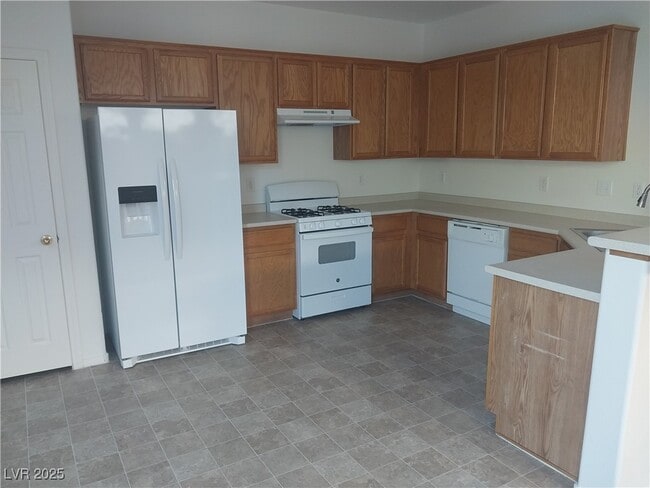 property at 9428 Santana Siesta Ave