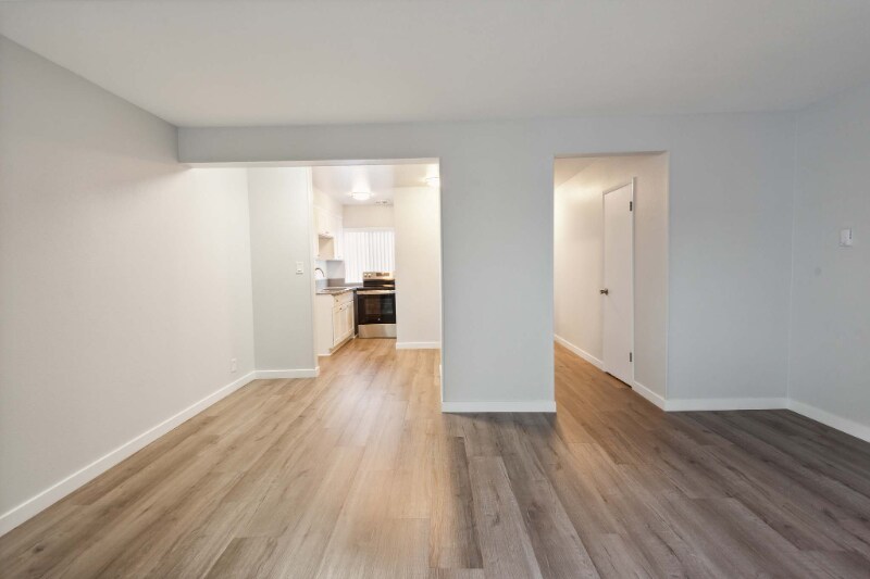 15749 Francisquito Ave-Unit -L12A in La Puente, CA - Building Photo