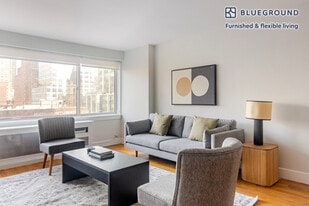 360 E 65th St in New York, NY - Building Photo