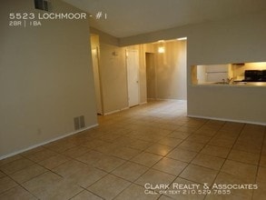5523 Lochmoor-Unit -#1 in San Antonio, TX - Building Photo - Building Photo